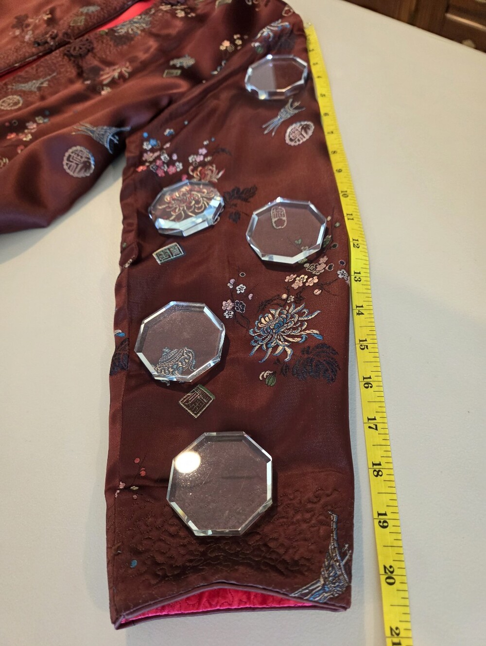 Womans Chinese Reversible Silk Jacket. Chocolate Floral With Reversible Fushia. - Picture 4 of 7